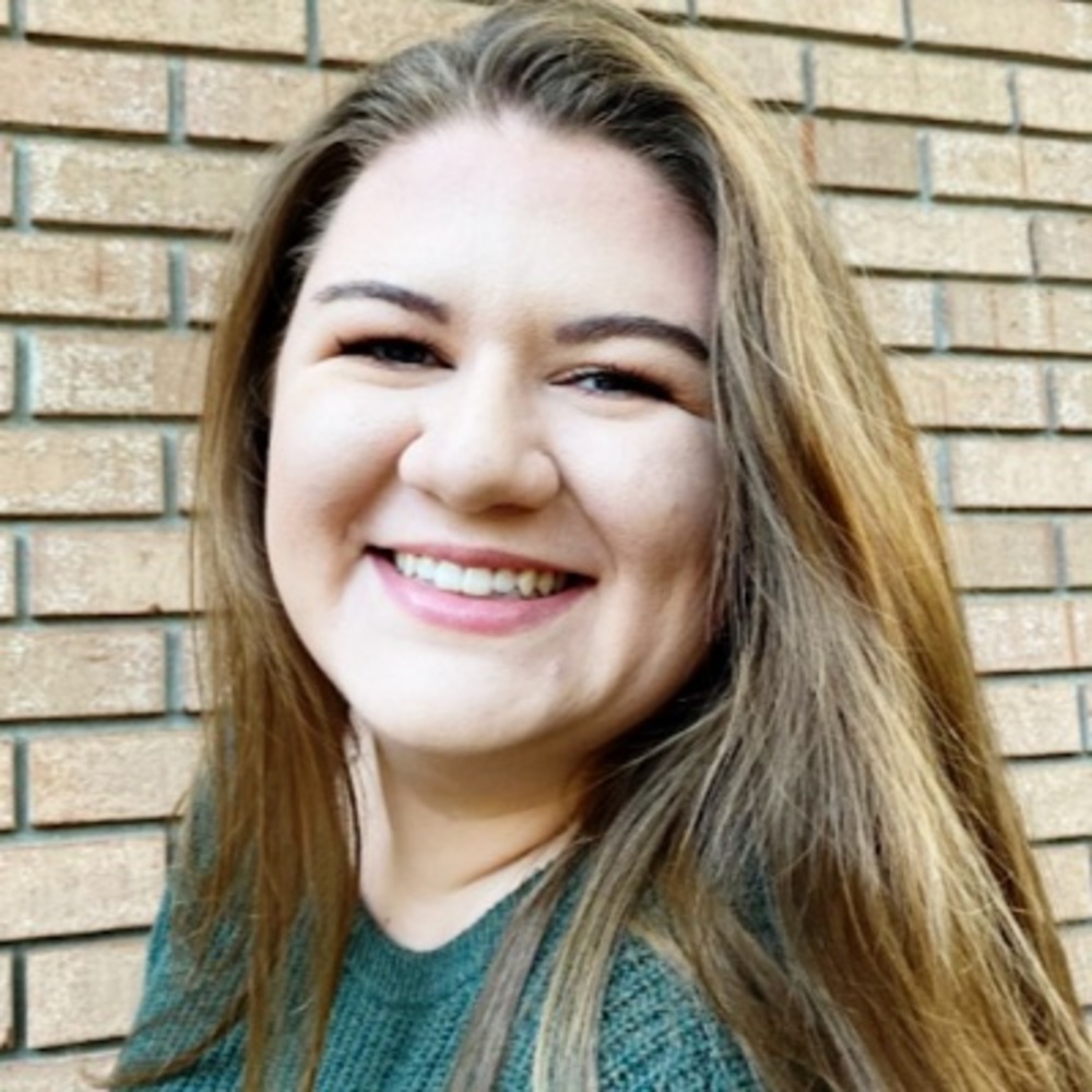 Meet your Posher, Camille